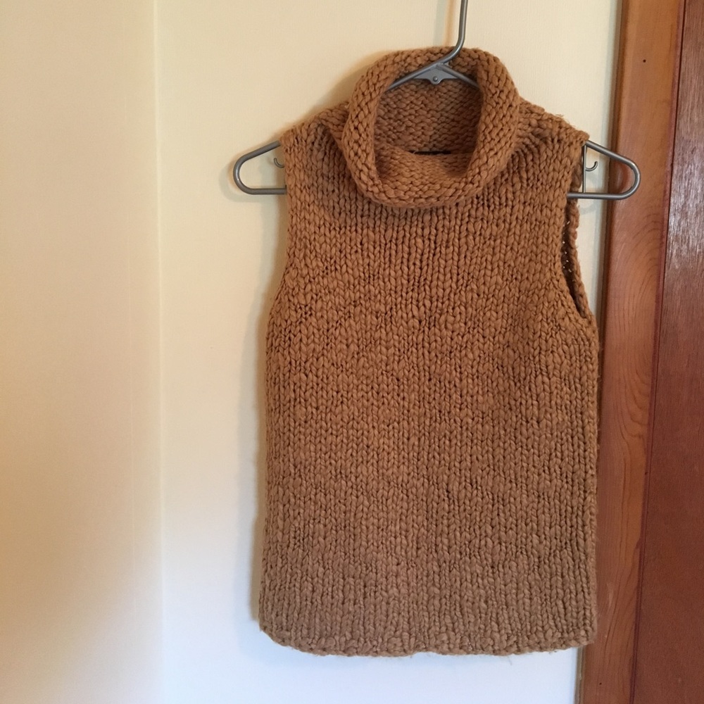 Wool-blend Turtleneck Sweater 🐢